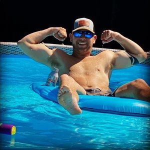 Meet your Posher, Steve